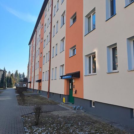 Kawalerka 28M Salon Z Kuchnia Centrum Neu Sandez Exterior foto